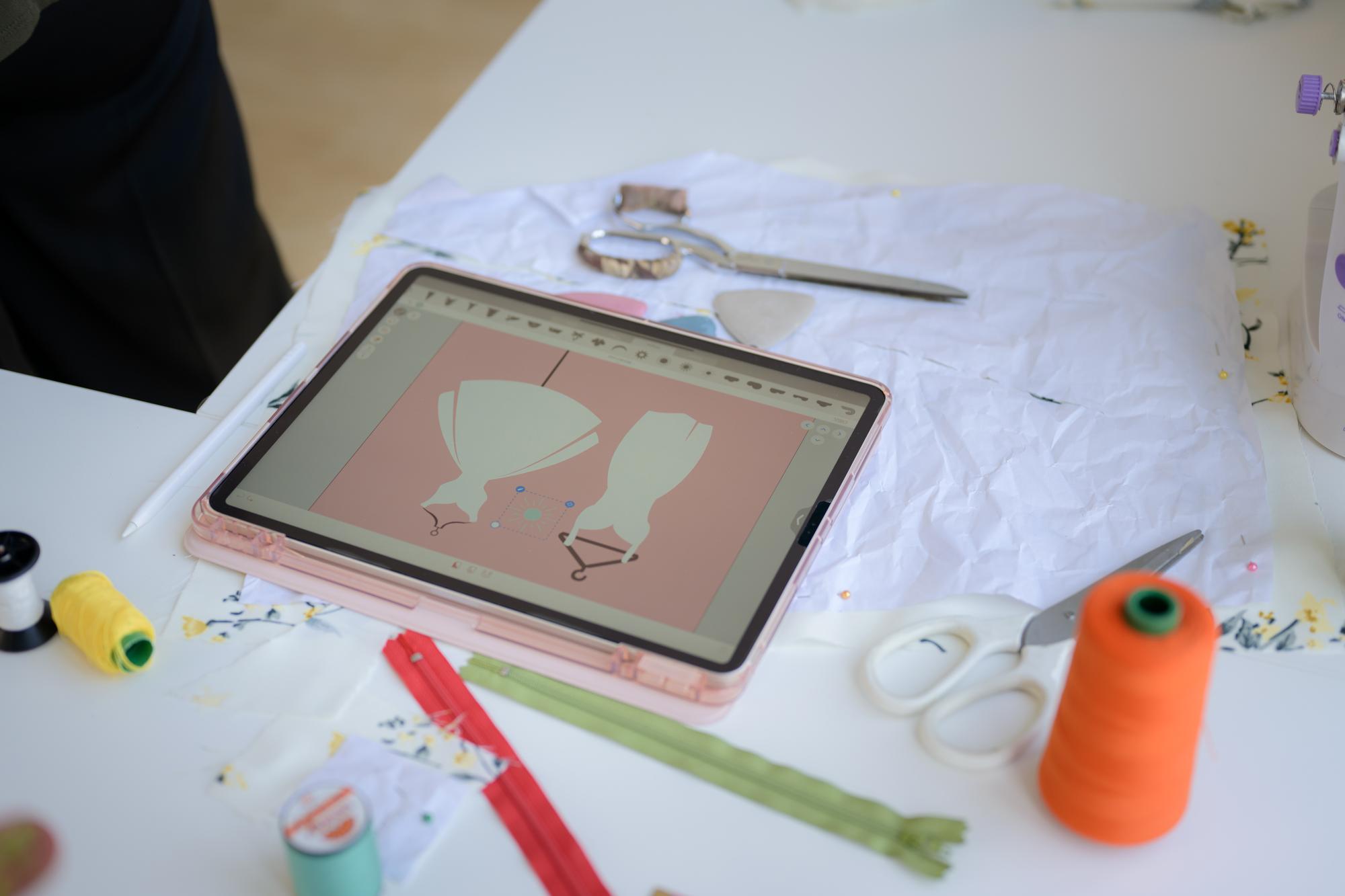 Kit digitale per corso di ricamo con pattern e guida